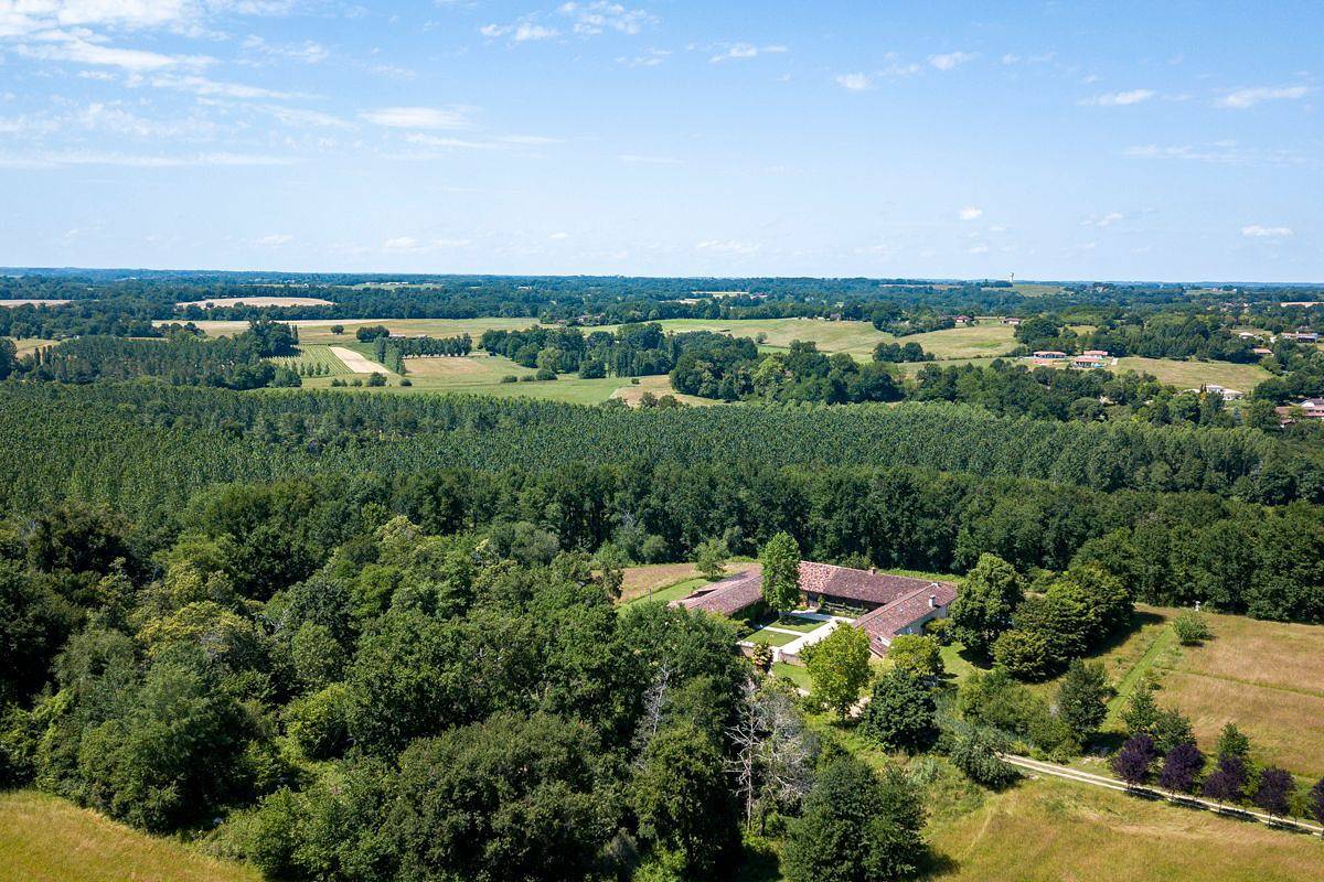 Villa pour 15 personnes avec terrasse in Estang, Gers