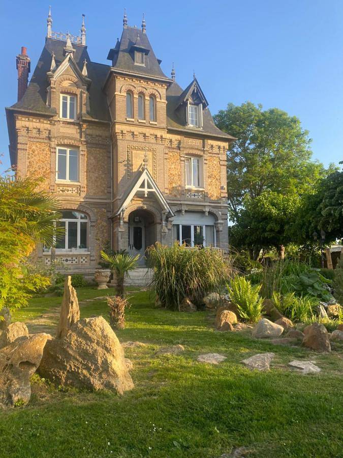 Cottage pour 2 personnes, avec vue et jardin dans Étrépagny