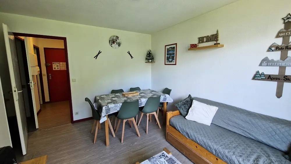 Apartamento entero, 2 estancias para 6 personas in Valfréjus, Modane
