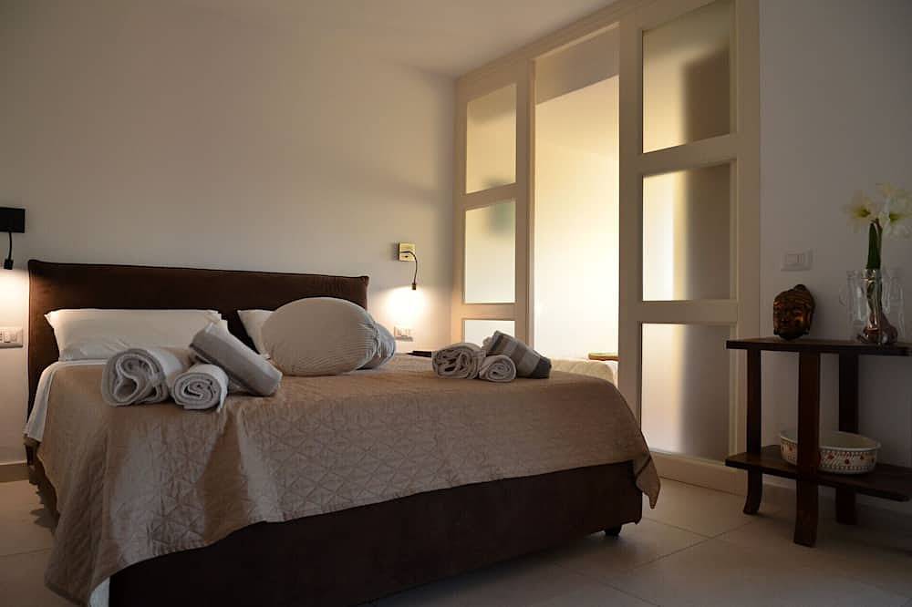 Bougainvillier in Porto Istana, Gallura