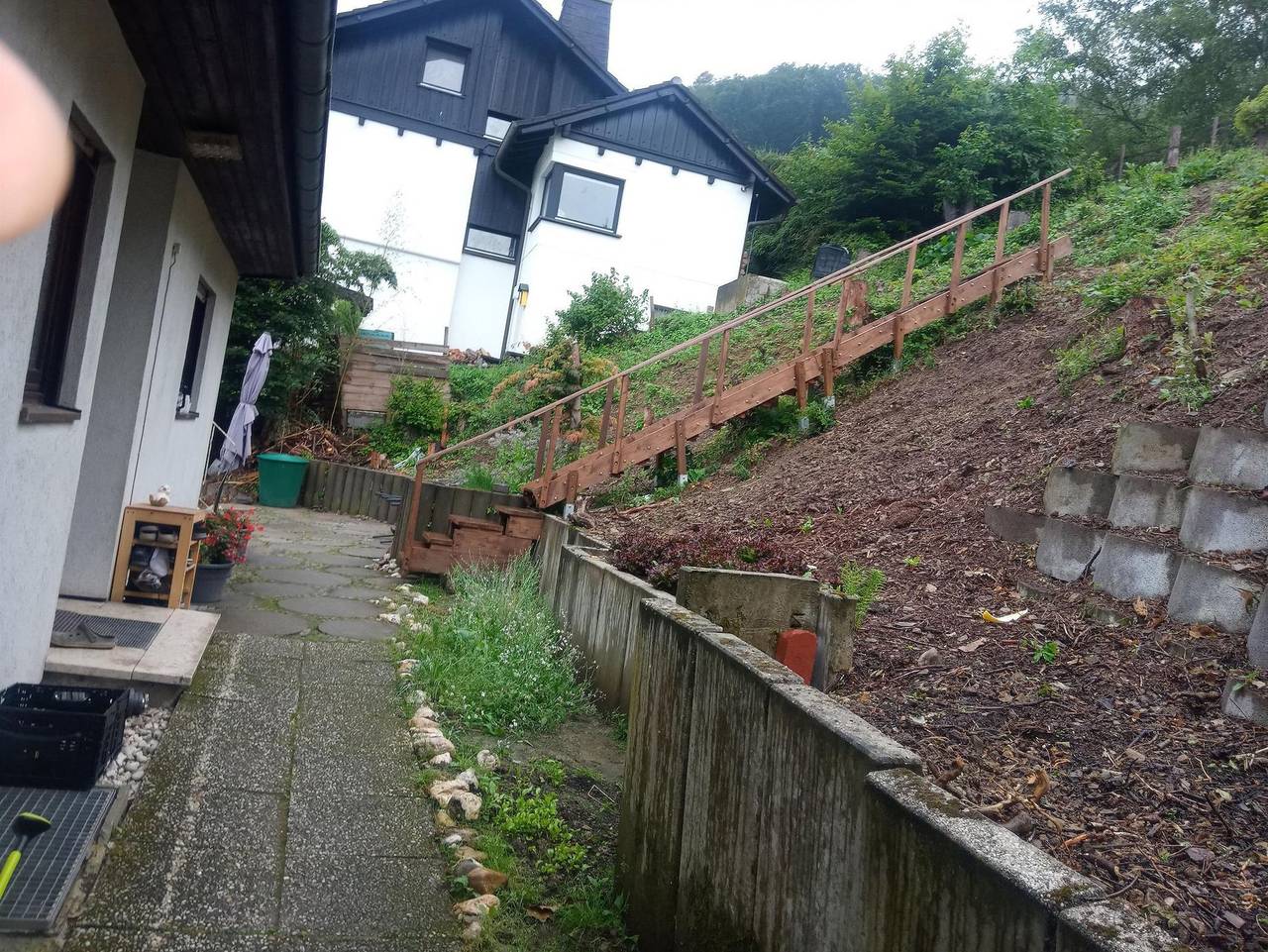 Ganze Ferienwohnung, Ferienwohnungen am Sonnenhang - Ferienwohnung am Sonnenhang: Dachgeschoss in Reuschenbach, Hausen (Wied)