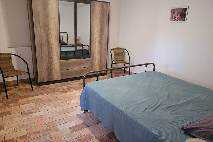 Gîte pour 6 personnes, avec Terrasse et Jardin dans le Luberon - 3