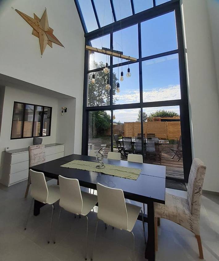 Location de vacances pour 8 personnes, avec jardin et vue à Gelles