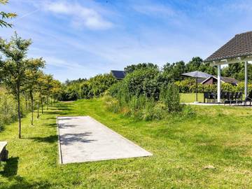 Ferieudlejning til 16 Personer i Tisvilde, Gribskov, Billede 4