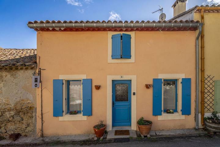Gîte pour 5 personnes, avec terrasse, animaux acceptés à Saint-Jean-de-Barrou - 2