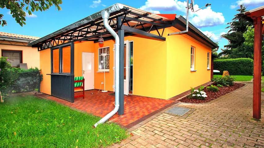 Bungalow für 2 Personen, mit Terrasse und Pool