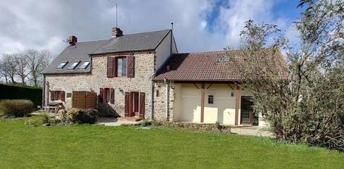 Gîte pour 6 personnes, avec jardin à Lolif