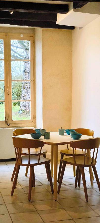 Location de vacances pour 12 personnes, avec jardin et piscine à Ronsenac - 4