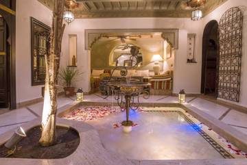 Maison d’hôte pour 3 personnes, avec terrasse et vue dans Jemaa el-Fnaa