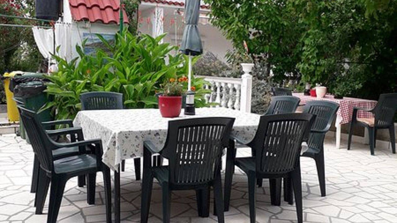 Ganze Ferienwohnung, Ferienwohnung für 9 Personen (110 m²) in Rab in Palit, Rab