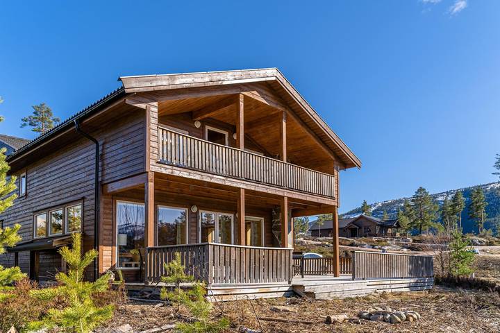 Ferienhaus für 14 Personen, mit Balkon und Terrasse sowie Garten und Sauna in Norwegen