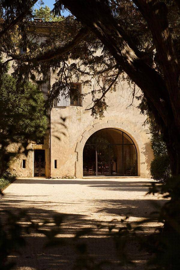 Maison d’hôte pour 3 personnes, avec jardin ainsi que piscine et balcon à Lourmarin - 2