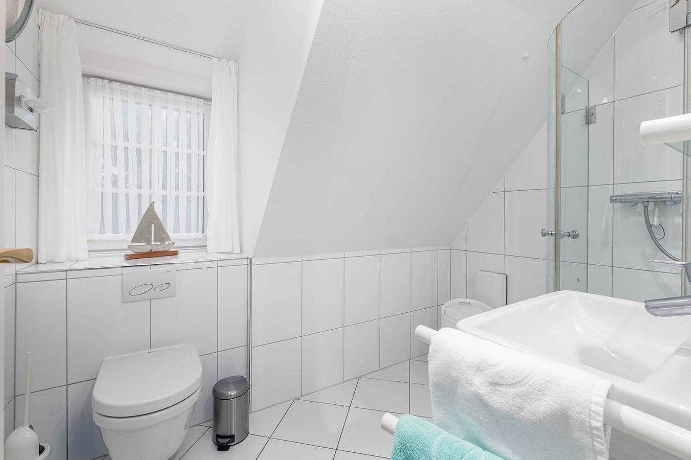 Ganze Wohnung, Urlaub mit Hund, inkl. Schwimmbad und Sauna mit direkter Aussicht auf das Wattenmeer in Norddorf, Amrum