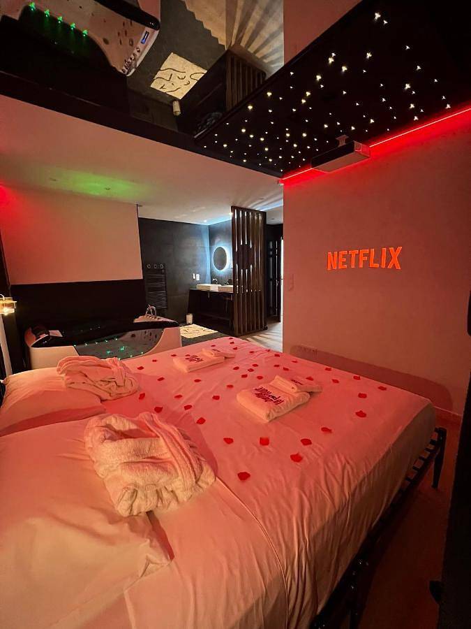 Hôtel pour 2 personnes, avec jacuzzi à Saint-Gilles - 3