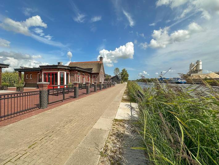 Waldhaus in Friesland mit Sauna in Friesland