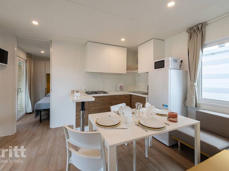 Tritt — 5 person mobile home in Lido di Spina in a friendly family campsite by the sea in Lido di Spina, Provincia de Ferrara