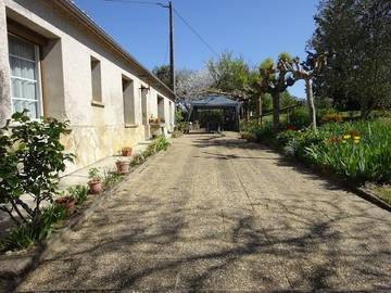Gîte pour 6 personnes, avec jardin et terrasse dans Agmé