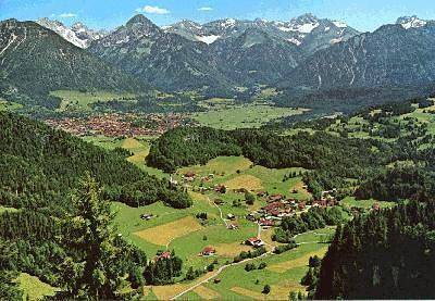 Ganze Ferienwohnung, Haus Alphorn B Nr. 15 mit Balkon in Tiefenbach (Oberstdorf), Oberstdorf
