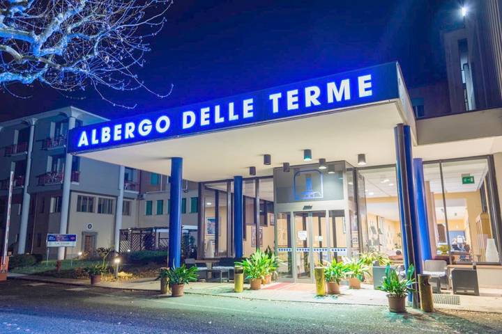Hotel für 4 Personen, mit Terrasse und Garten