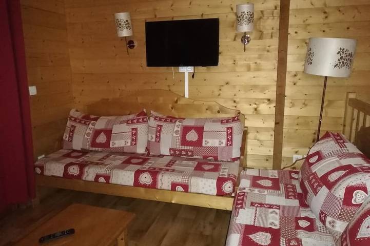 Chalet 8 pers - 50m from the slopes in Valmeinier, Saint-Jean-de-Maurienne region