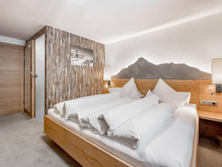 Doppelzimmer Kat. C in Sölden (Österreich), Ötztal