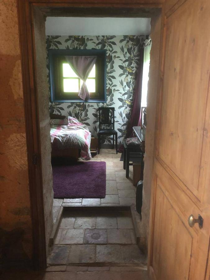 Two-Bedroom House in Chalais (Indre), Région de Le Blanc