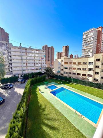 Ferienwohnung für 6 Personen, mit Terrasse in Benidorm