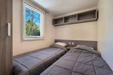 Camping pour 6 Personnes dans Saint-Michel-en-l'Herm, Fontenay-le-Comte, Photo 2