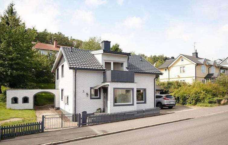 Ferienhaus für 9 Personen, mit Balkon und Garten