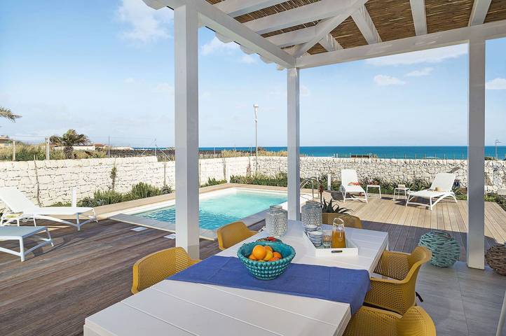 Location de vacances pour 6 personnes, avec piscine à Marzamemi - 2