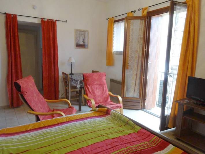 Gîte pour 2 personnes, avec vue et terrasse, animaux acceptés dans Office De Tourisme D Amelie Les Bains - 2