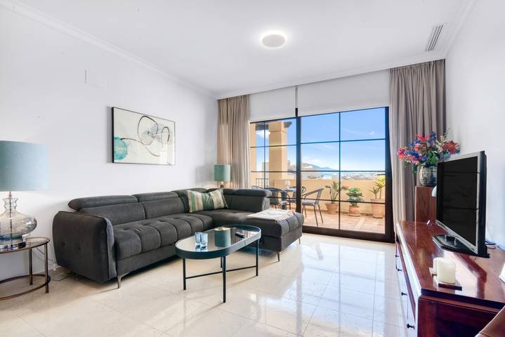 Apartamento entero, Apartamento 'Gadea 11-2' con vistas al mar, Wi-Fi y aire acondicionado in Playa de L'Olla, Altea