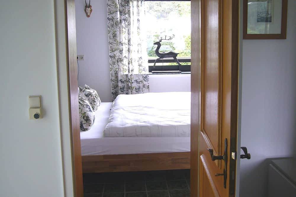 Ganze Wohnung, Ferienwohnung am Waldrand in Engelskirchen, Oberbergischer Kreis