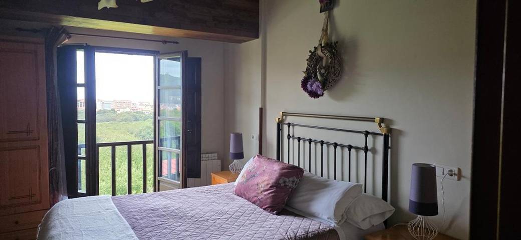 Casa rural para 6 personas, con jardín además de vistas y vistas al lago, Familias con niños en Nalón - 2