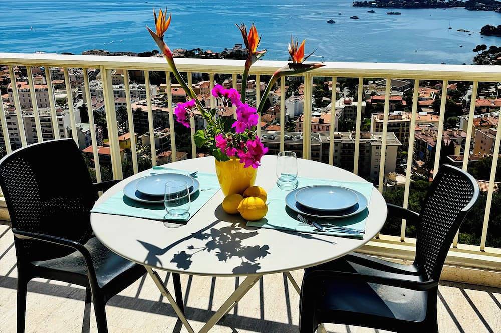 Entire apartment, Sunset paradise in Villefranche in Villefranche-sur-Mer, Nice region