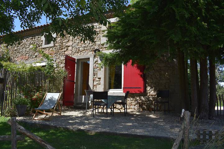 Appartement de vacances pour 4 personnes, avec jardin