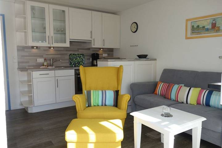 Ganze Wohnung, Doppelhaushälfte in Strandnähe: Am Leuchtturm 1 a in Wyk auf Föhr in Nordfriesische Inseln (Schleswig-Holstein) (Schleswig-Holstein), Wyk auf Föhr