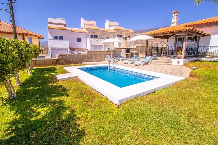 Casa rural para 4 personas, con piscina además de jardín y vistas en Adeje - 3