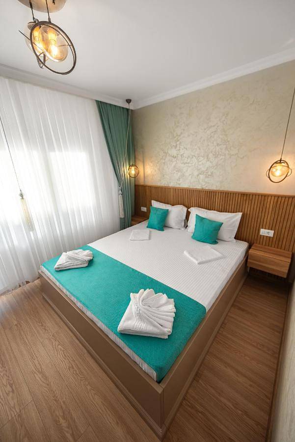 Gîte pour 2 personnes, avec vue et jardin dans Mangalia