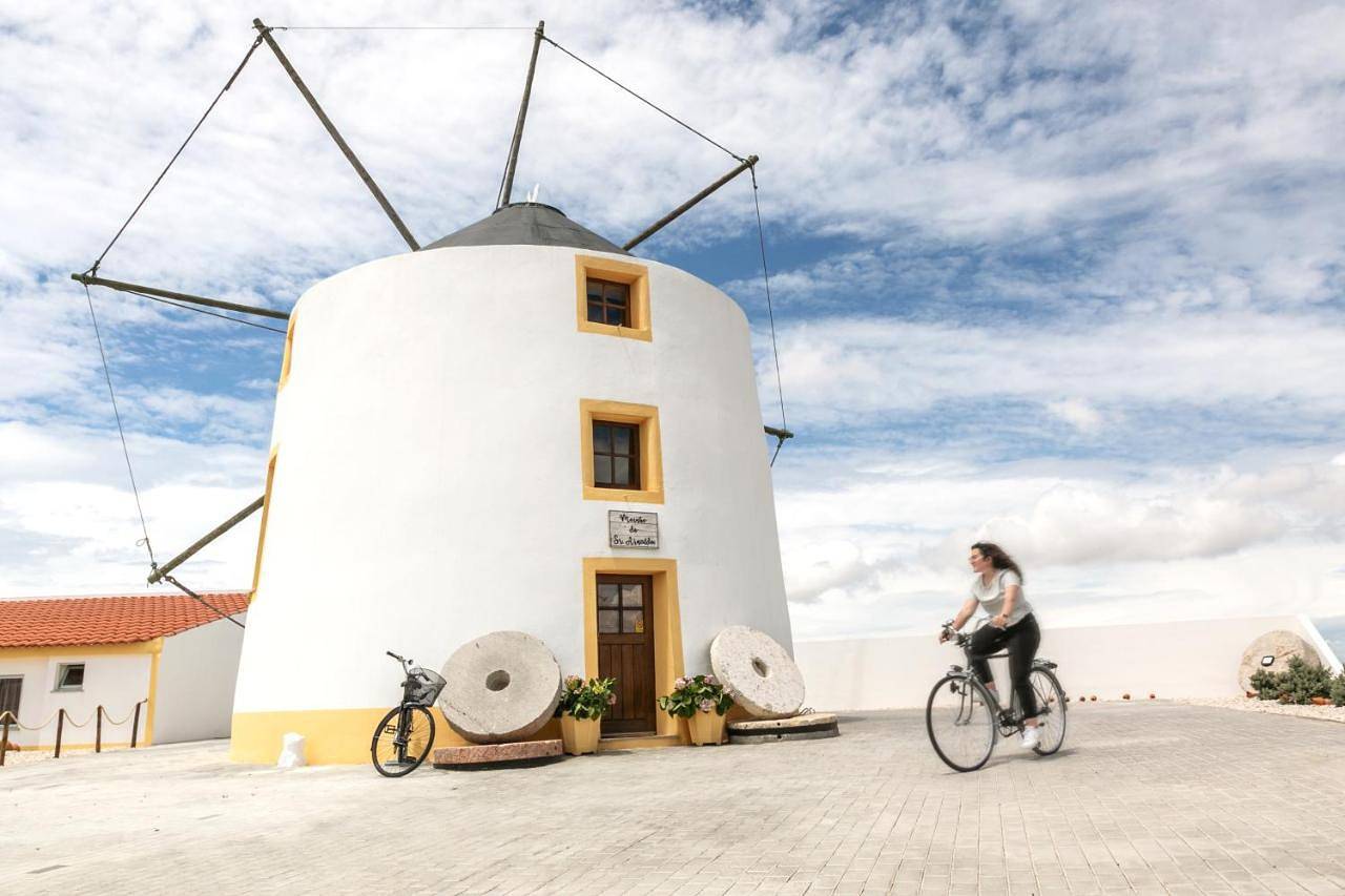 Moinho do Sr. Arnaldo in Peniche, Leiria District