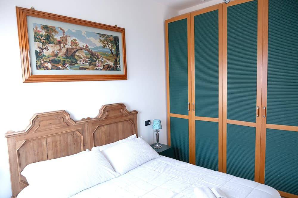 Ganze Wohnung, Lake Dream1: Como Lake View in Bellano, Westliche Bergamo-Alpen
