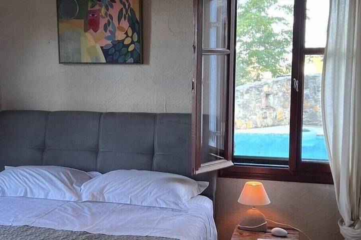 Dieses Haus mit Privatpool ist die ideale romantische Unterkunft in Sporaden
