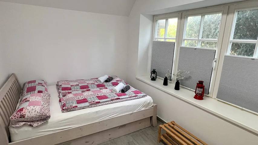 Ferienwohnung für 6 Personen, mit Terrasse und Garten in Stadland - 2