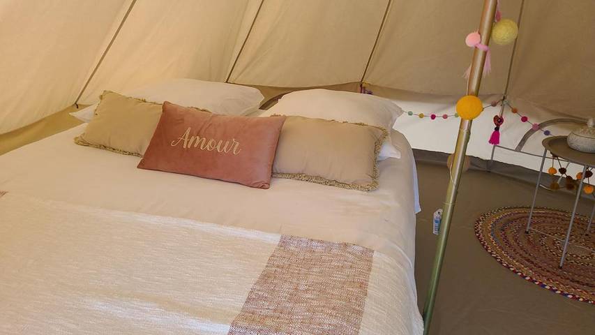 Gîte pour 2 personnes, avec vue et jardin à Le Ferré - 3