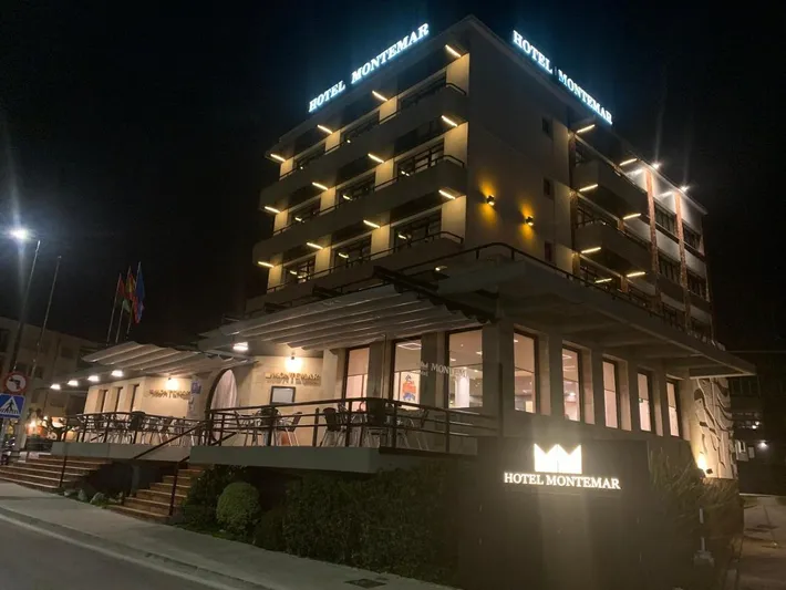 Hotel para 3 personas, con terraza - 1