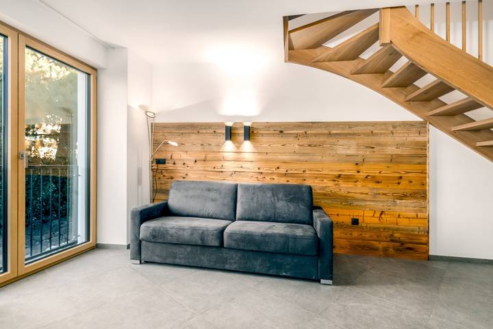 Geheel appartement, Appartement 'Kanzi' met uitzicht op de bergen, gedeelde tuin en Wi-Fi in Albeins, Brixen
