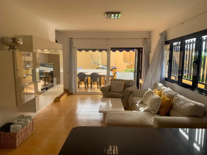 Casa de vacaciones para 9 personas, con jacuzzi además de piscina y jardín - 1