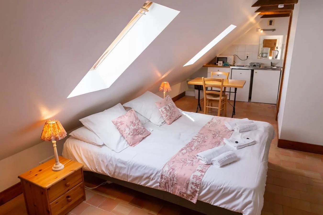 Ganze Wohnung, Zecamping 5* familial parc aquatique chiens acceptés fitness tente Tv in Quimper, Quimper und Umgebung