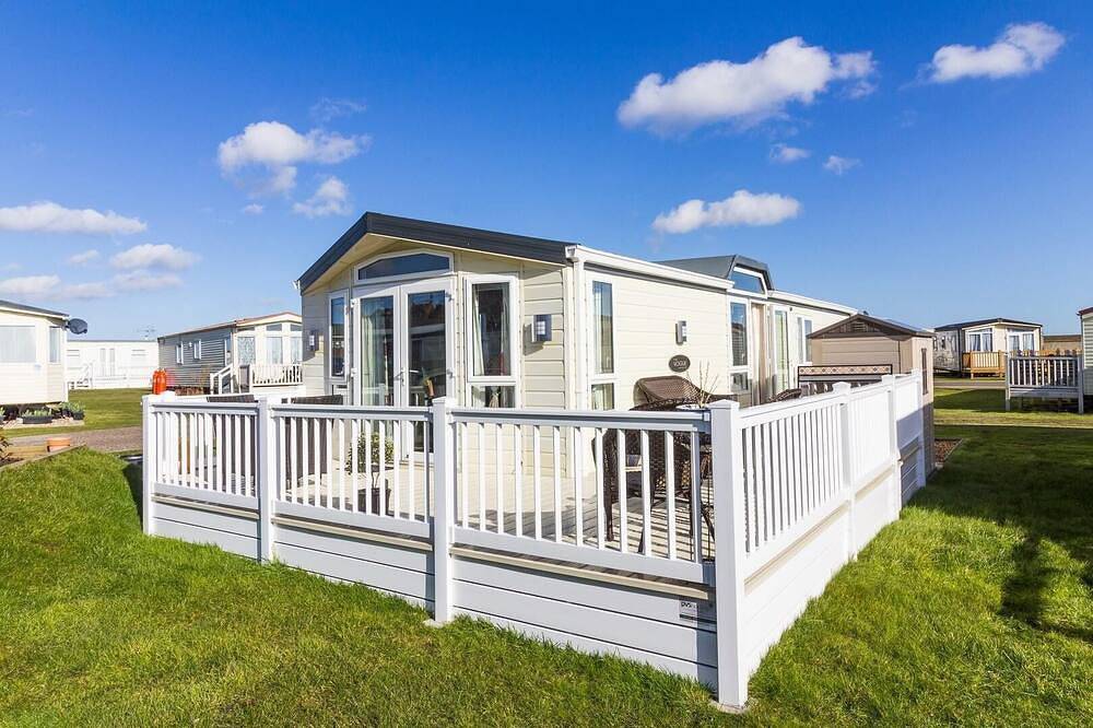Glamping for 6 People in Waveney District, Suffolk
