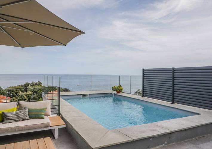 Villa pour 8 personnes, avec Balcon et Terrasse ainsi que Jardin et Piscine dans Haute-Corse